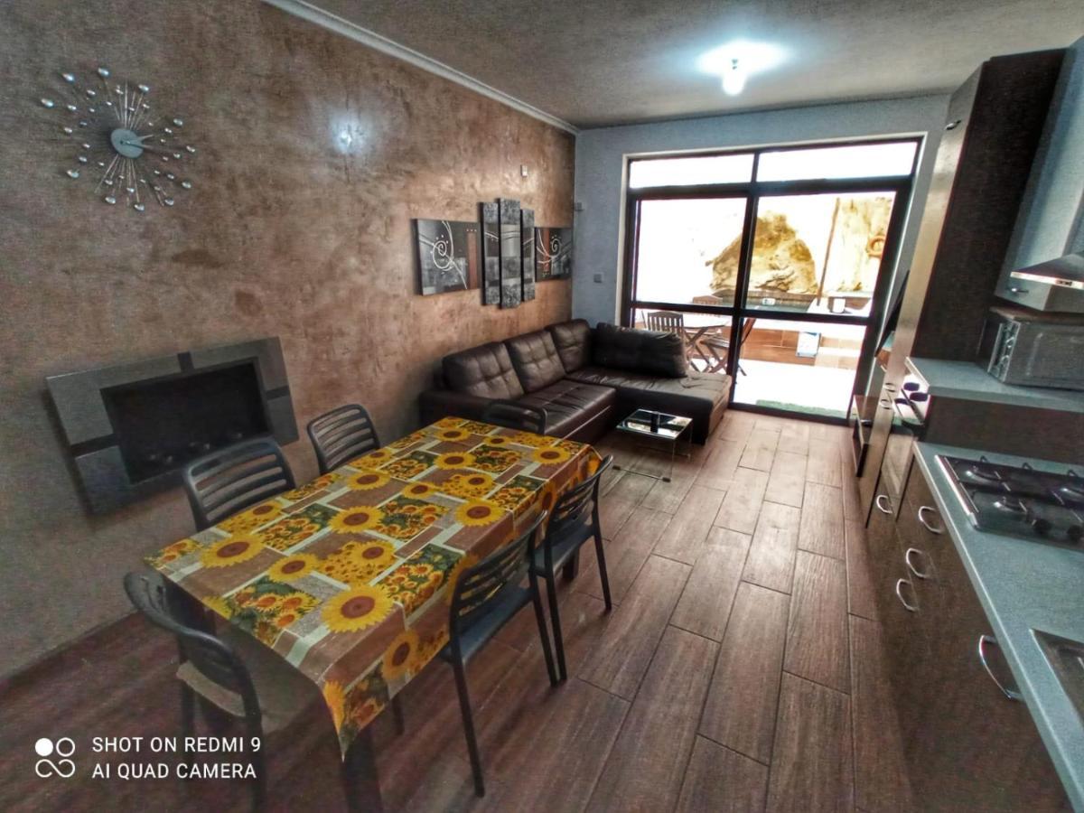 Town House With Private Pool In Village Centre Kalkara Extérieur photo