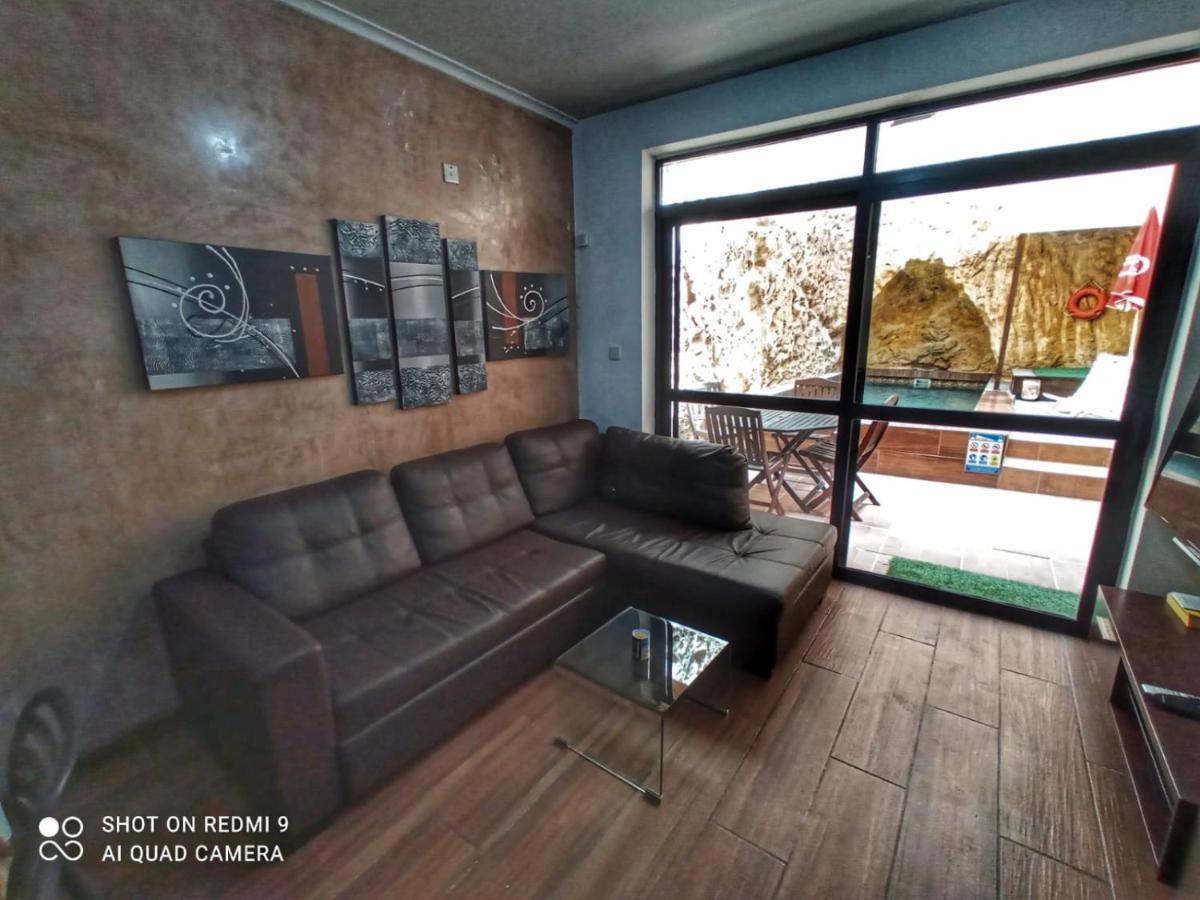 Town House With Private Pool In Village Centre Kalkara Extérieur photo